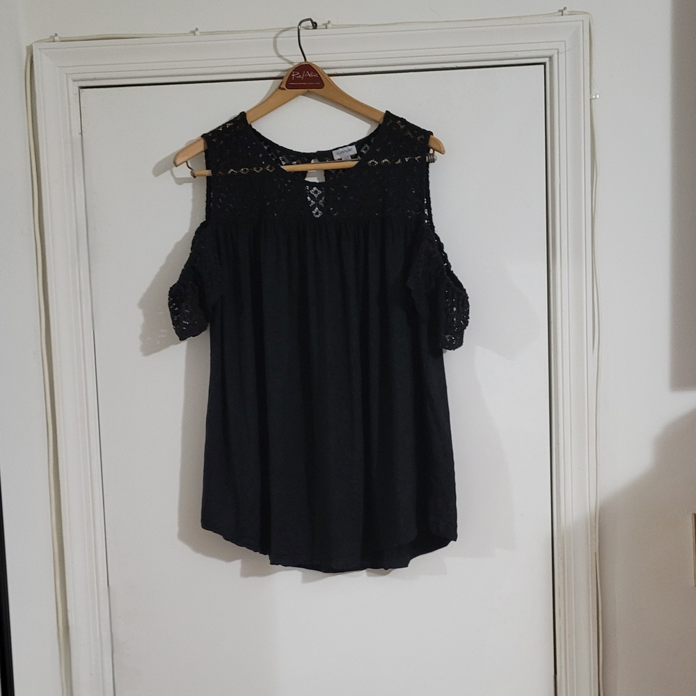 Avenue Black Cold-Shoulder Crochet Yoke Top